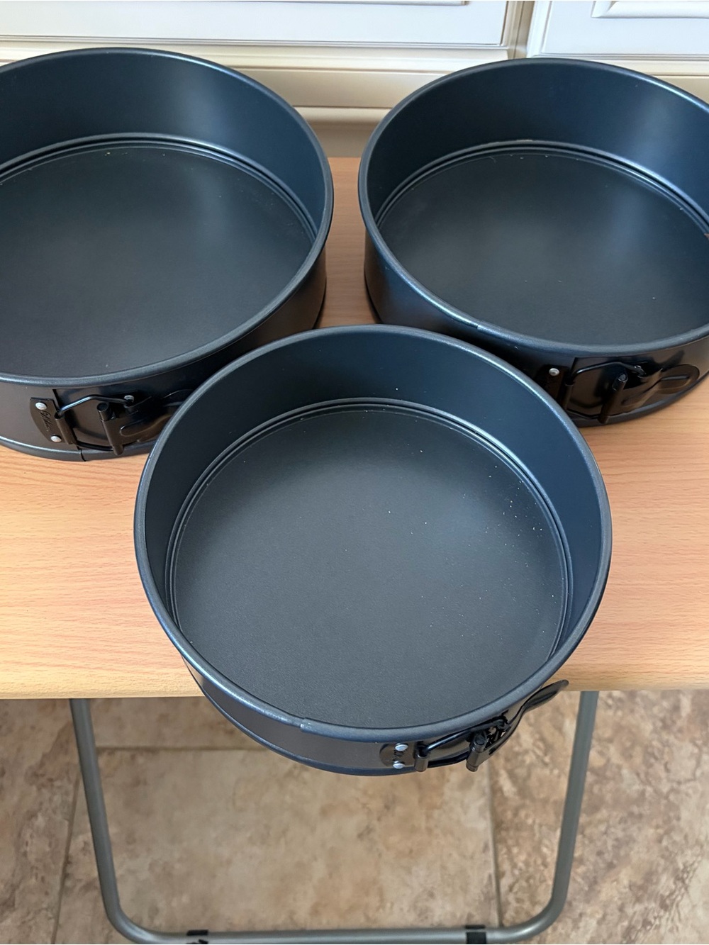 Non-Branded Black Springform Bundt Cake Pan Set - 3 Piece